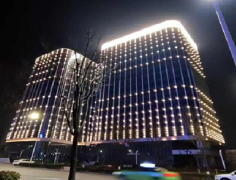 华安亮化工程安装注意事项。